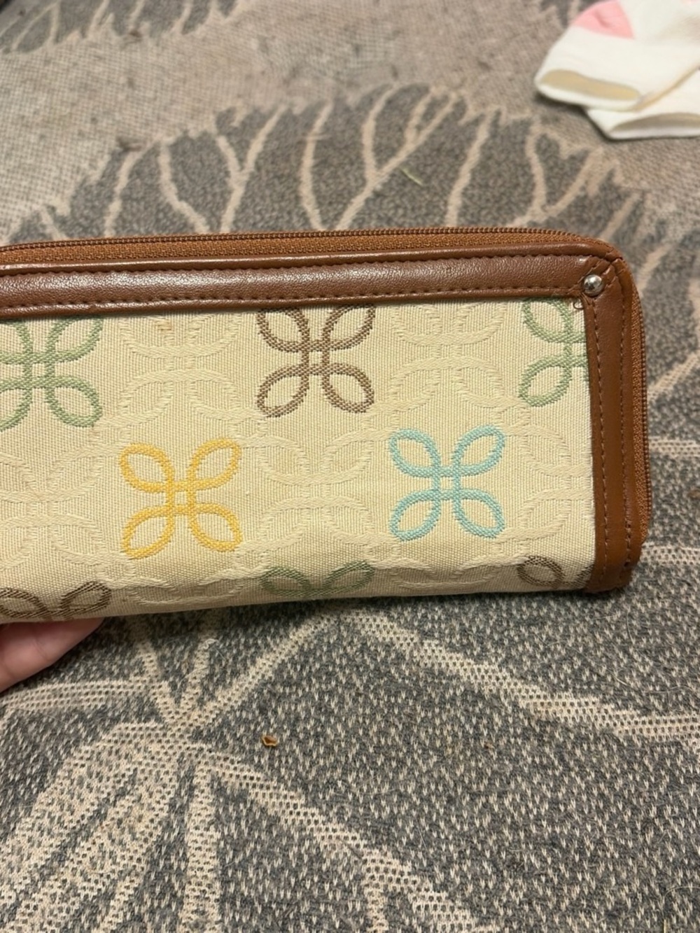 Floral Embroidered Zip Wallet in Beige and Brown